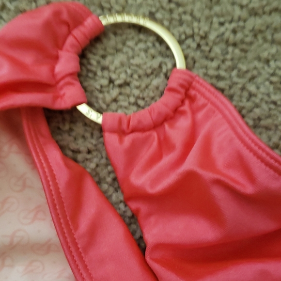 Victoria's Secret Bikini - Picture 5 of 5